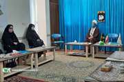  دیدار مسئولان کانون دامغان با امام جمعه