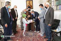 تجلیل امام جمعه و مسئولان شهری از اعضای کانون بسطام